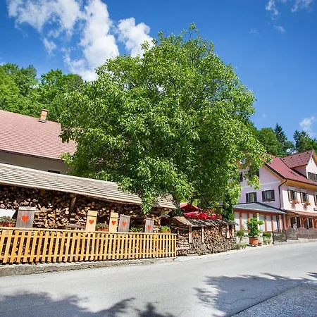 Vendégház Gostisce Gacnk V Logu Cerkno