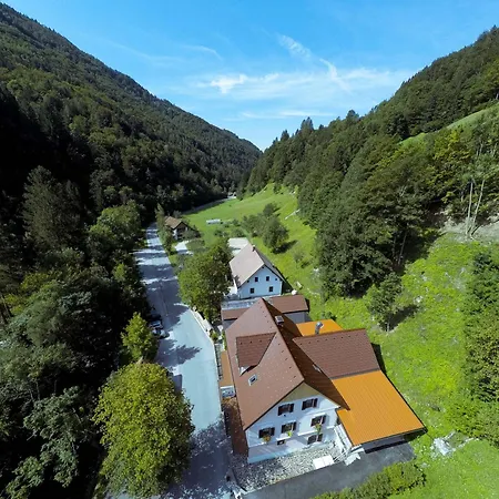 Vendégház Gostisce Gacnk V Logu Cerkno