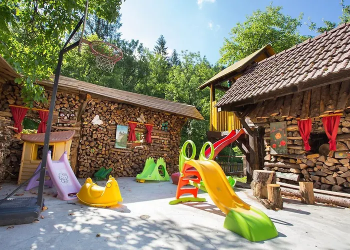 Guest house Uastarie U Luogu 3*