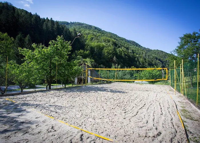 Uastarie U Luogu 3* Cerkno