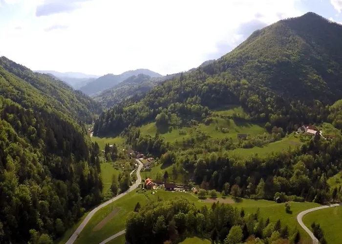 بيت ضيافة Uastarie U Luogu